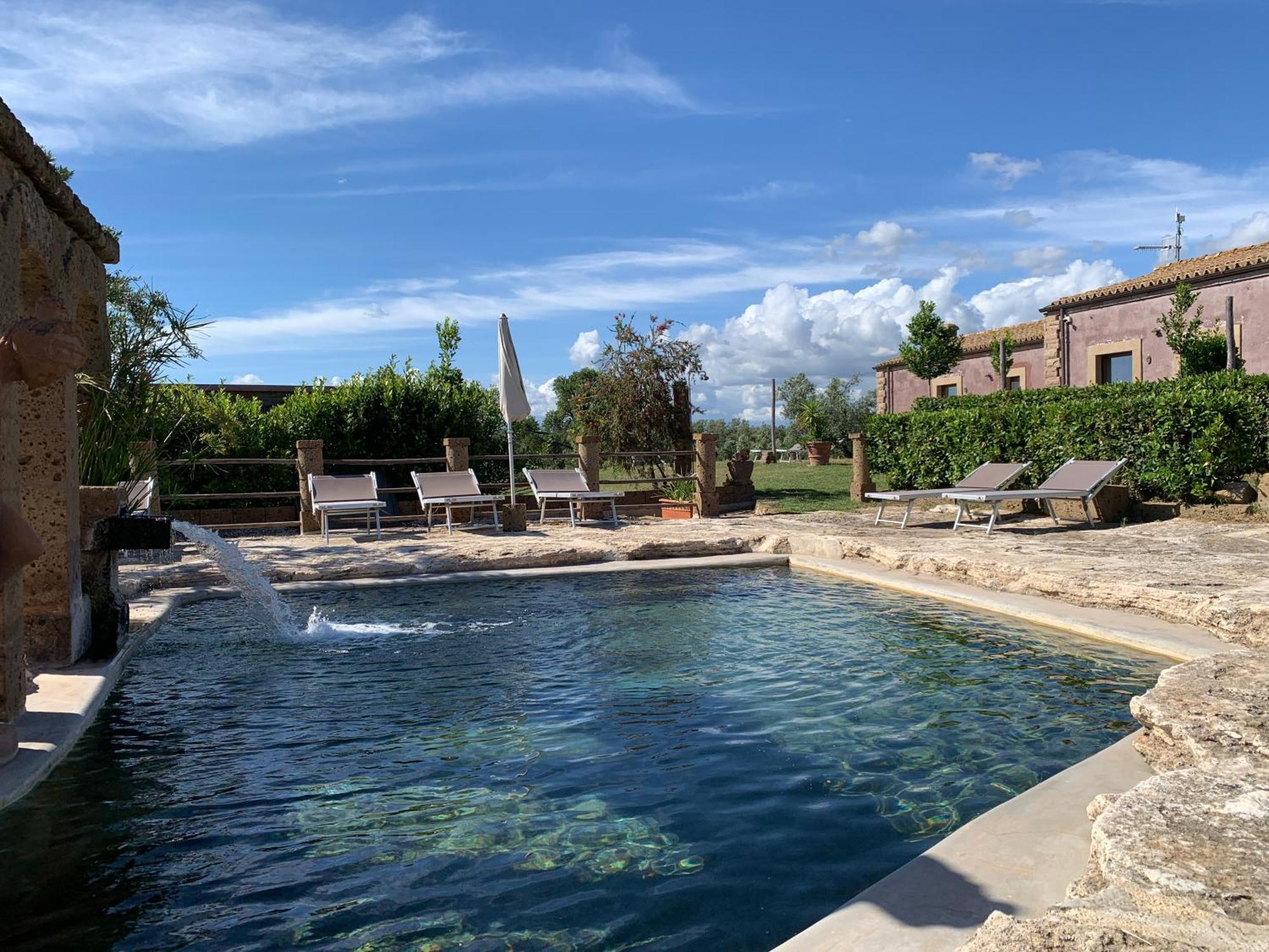 Resort Fonte Vulci Канино Экстерьер фото